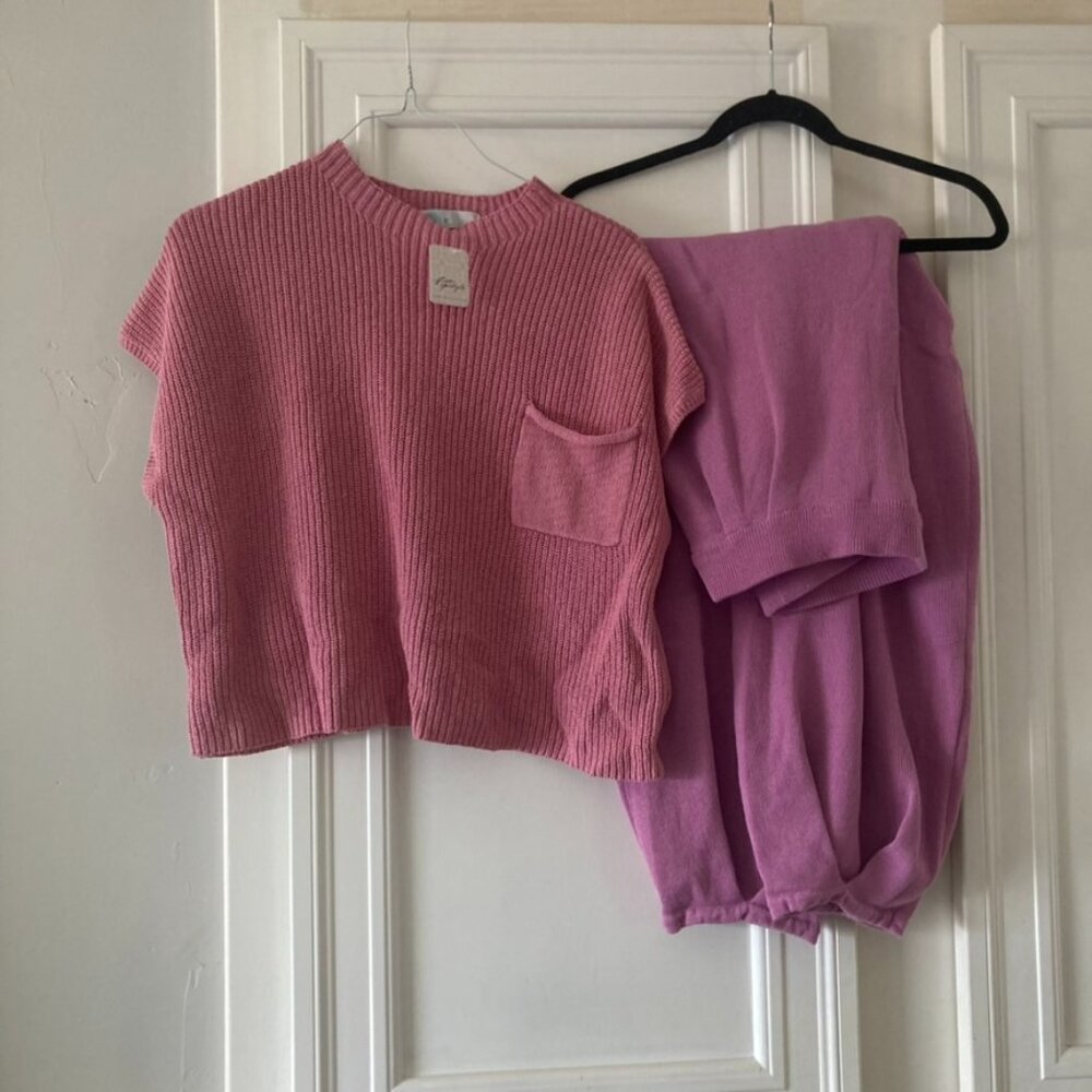 Pink Ribbed Short-Sleeve Sweater Top - Women's Sweater